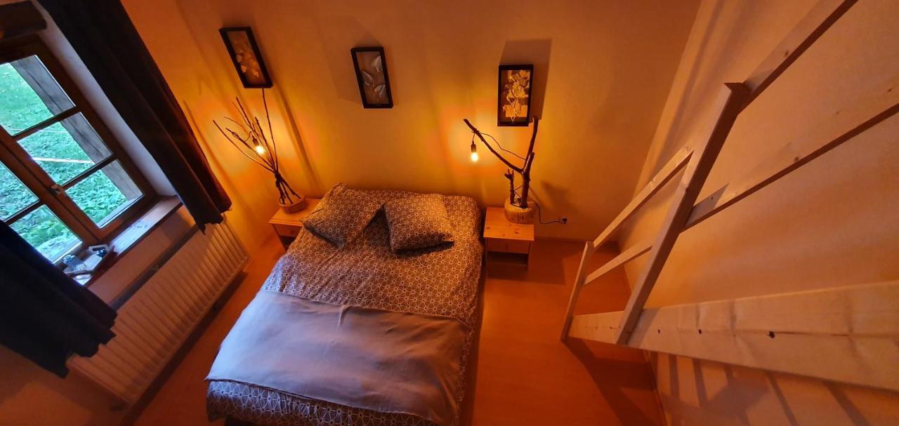 Aux étoiles de Moranges Bed and Breakfast Saint-Germain-l'Herm Exterior foto